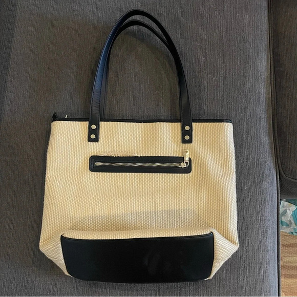 House of Harlow 1960 Aritzia Lined Straw Zippered Tote - Picture 2 of 9
